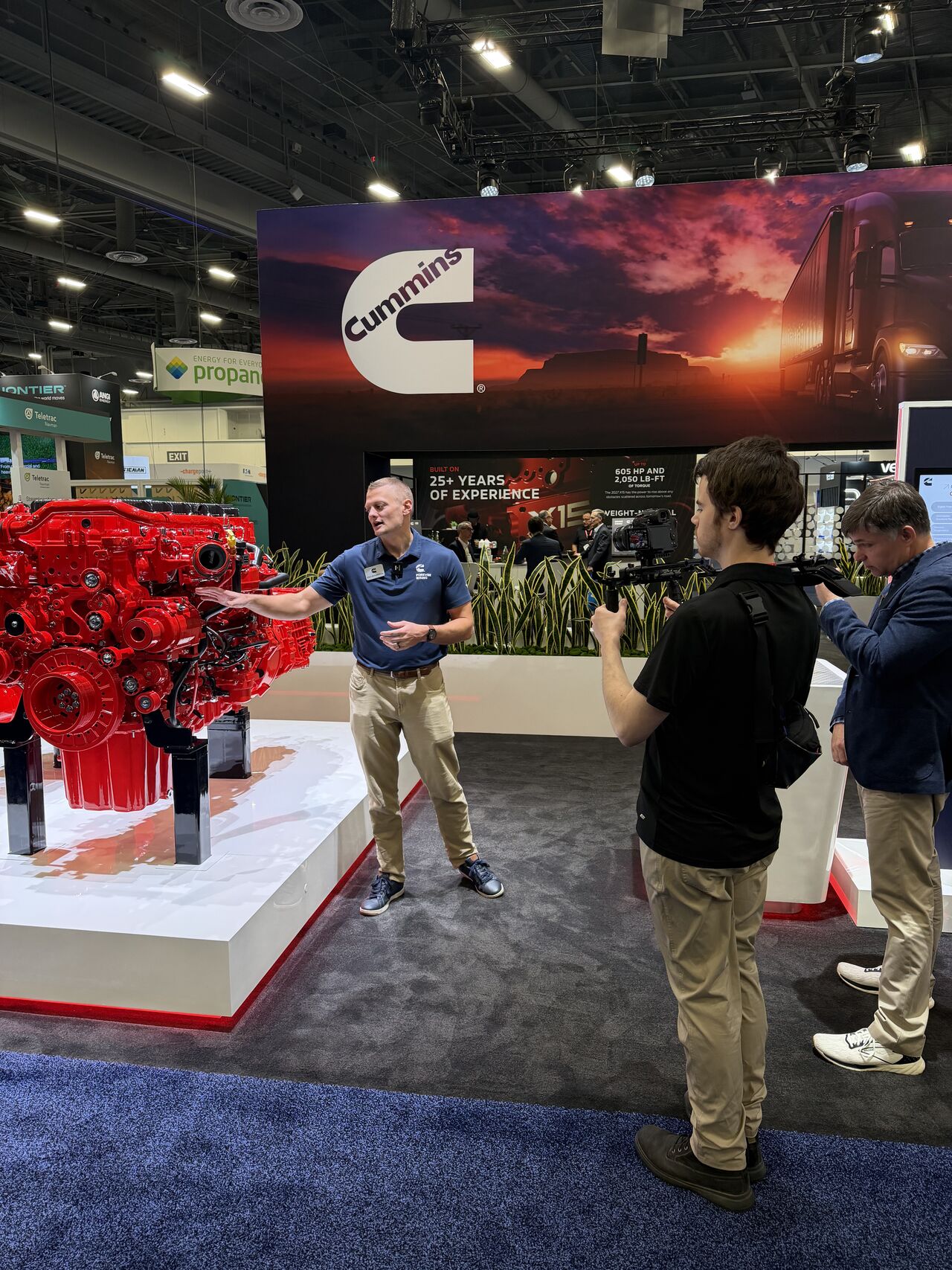 Commercial Vehicle Engine Display 1