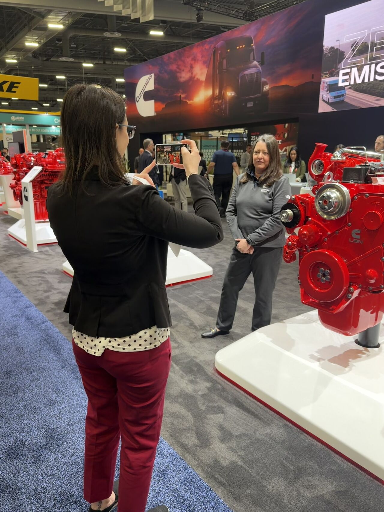 Commercial Vehicle Engine Display 4
