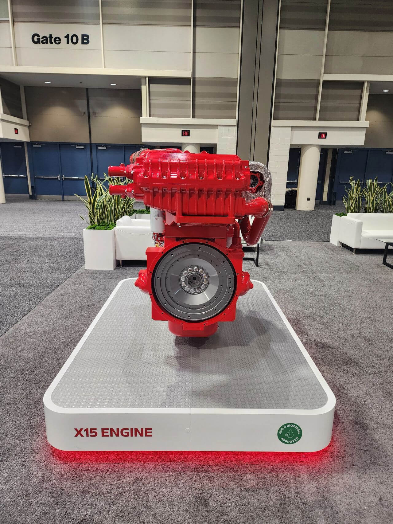 Cummins Boat Engine 4